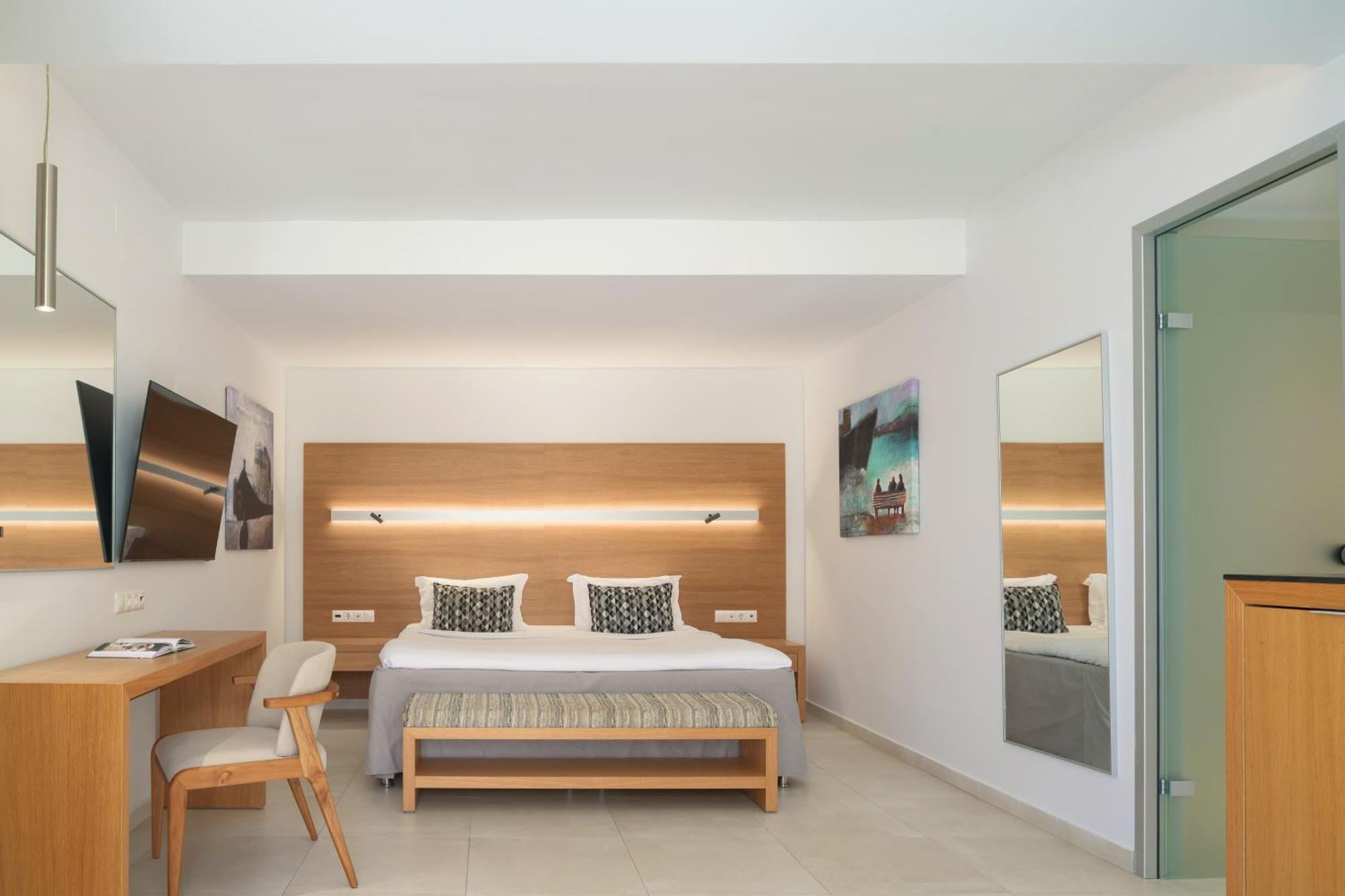 High Beach White - Adults Only Malia  Exterior photo