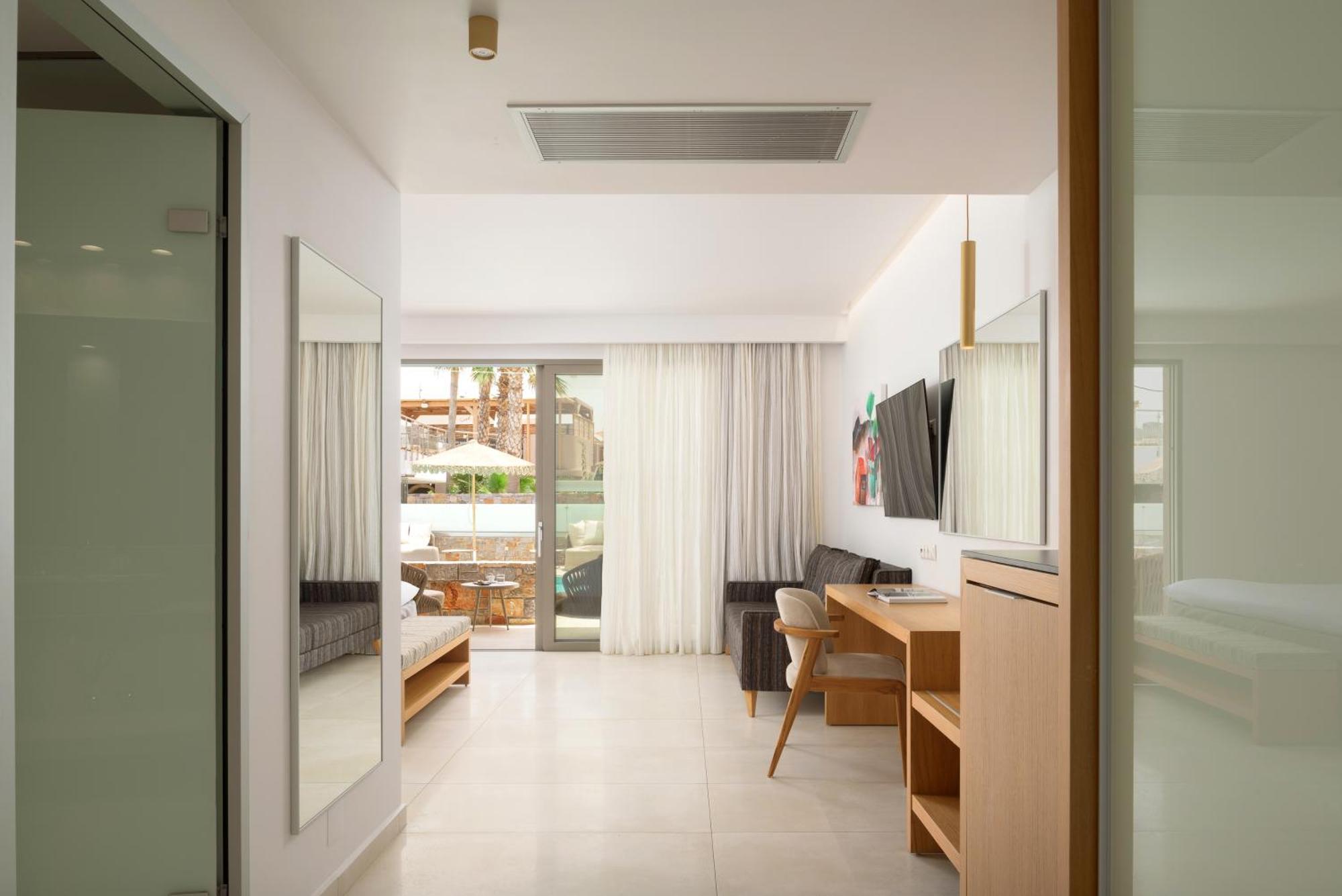 High Beach White - Adults Only Malia  Exterior photo